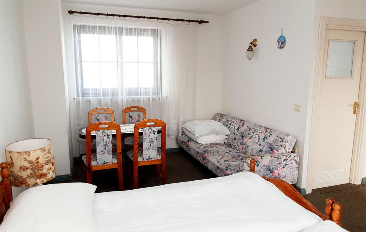 Apartamento Dom Nad Morzem U Ewy Chłopy Exterior foto